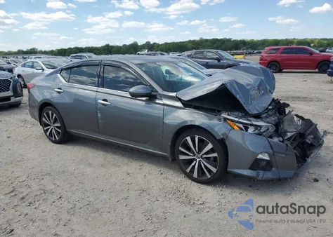 2019 Nissan Altima Platinum z USA, uszkodzony, nr VIN 1N4BL4FW2KN305062